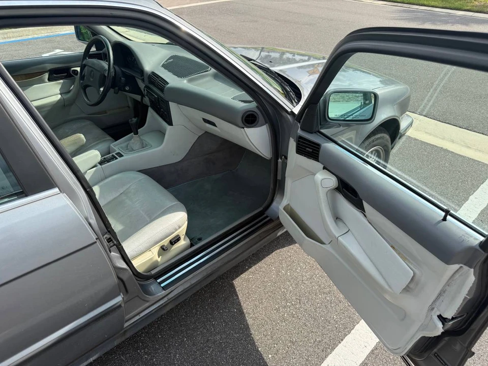 1991 BMW E34 5 Series - Image 10 of 18