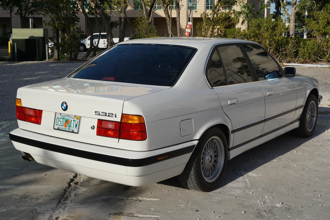1991 BMW E34 5 Series - Image 4 of 5