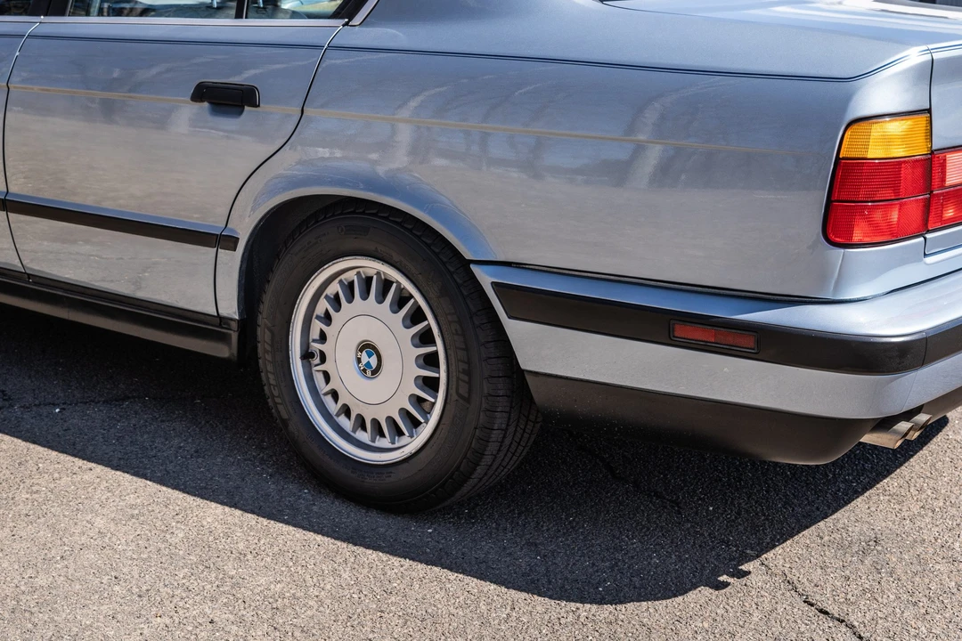 1991 BMW E34 5 Series - Image 13 of 31