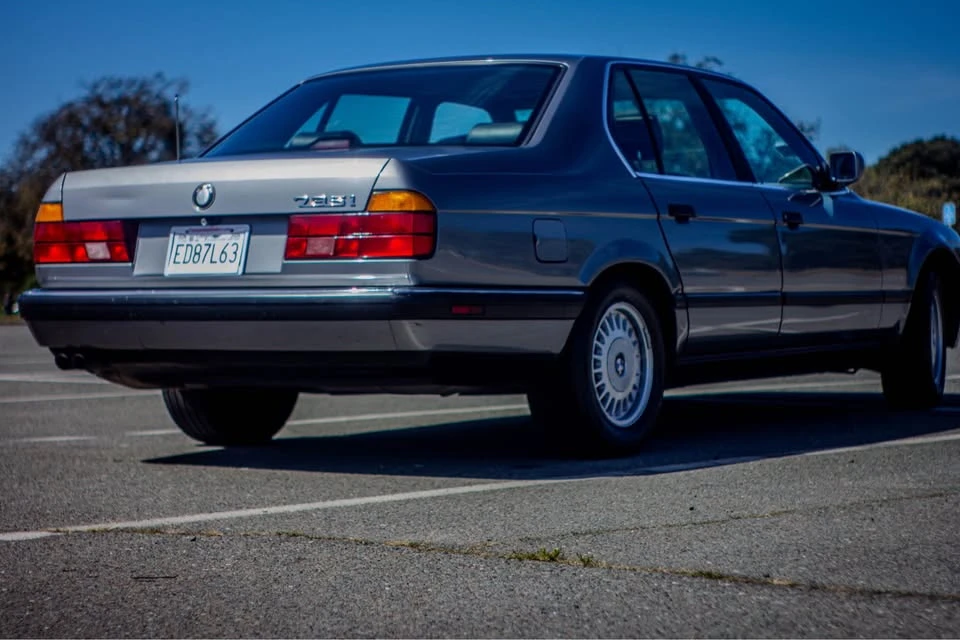1991 BMW E32 7 Series - Image 4 of 8