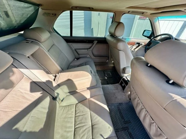 1991 BMW E32 7 Series - Image 13 of 19