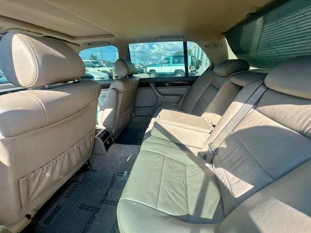 1991 BMW E32 7 Series - Image 17 of 19