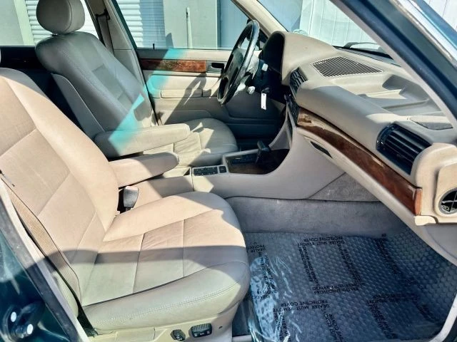 1991 BMW E32 7 Series - Image 10 of 19