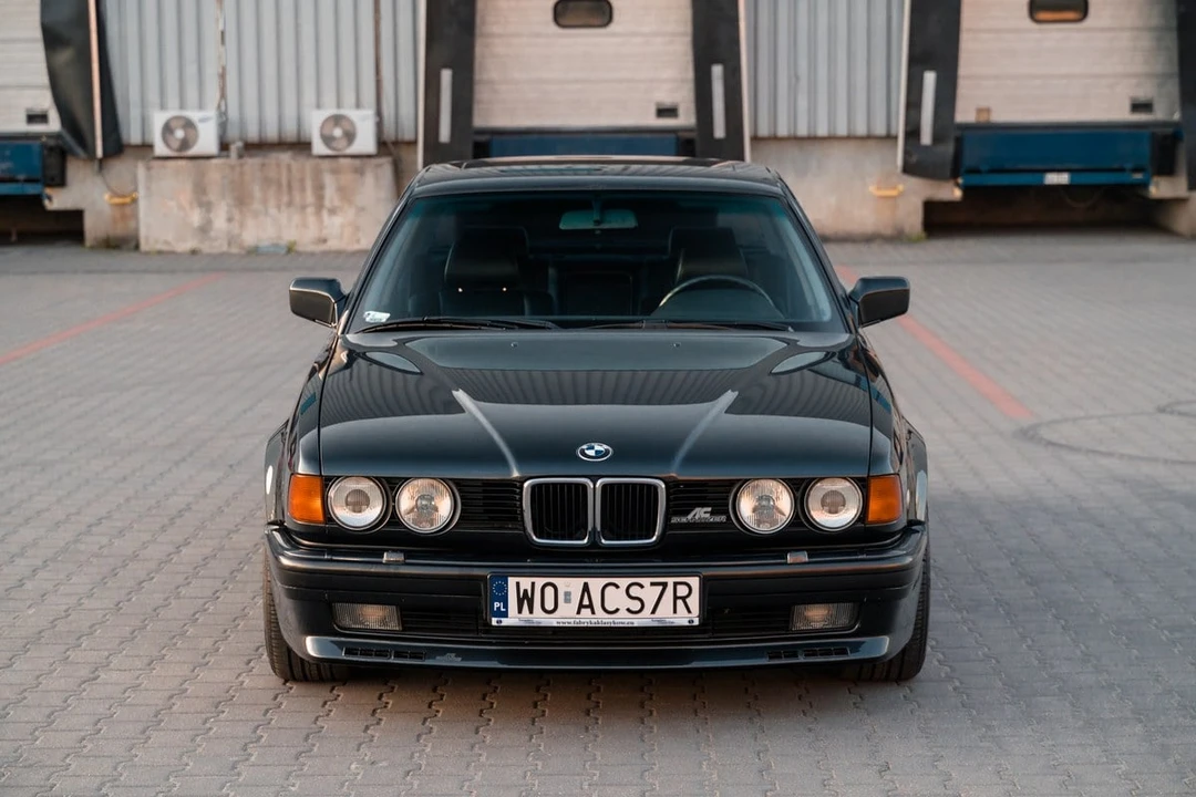 1991 BMW E32 7 Series - Image 4 of 30