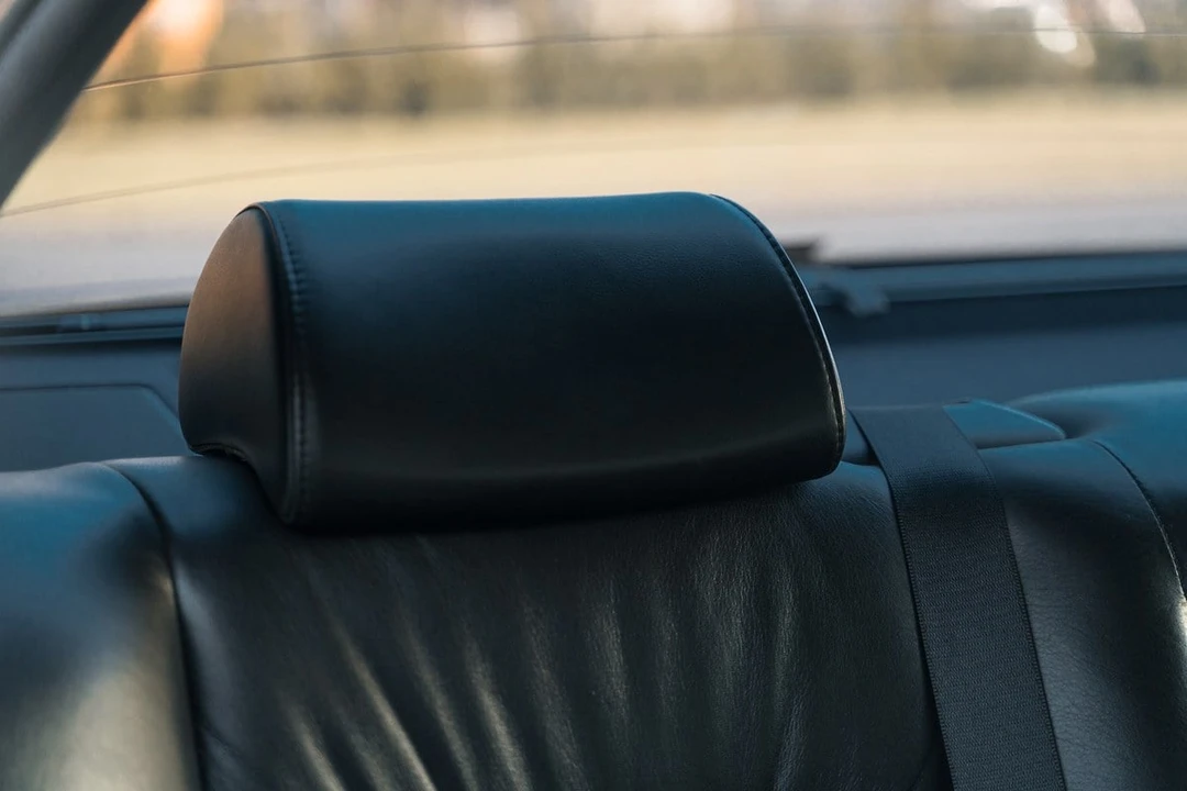 1991 BMW E32 7 Series - Image 30 of 30