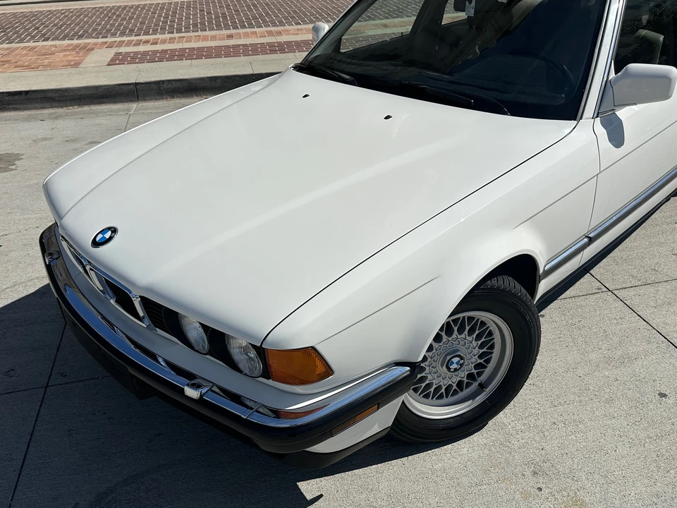 1991 BMW E32 7 Series - Image 28 of 31