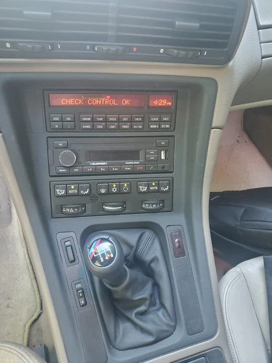 1991 BMW E31 8 Series - Image 5 of 8