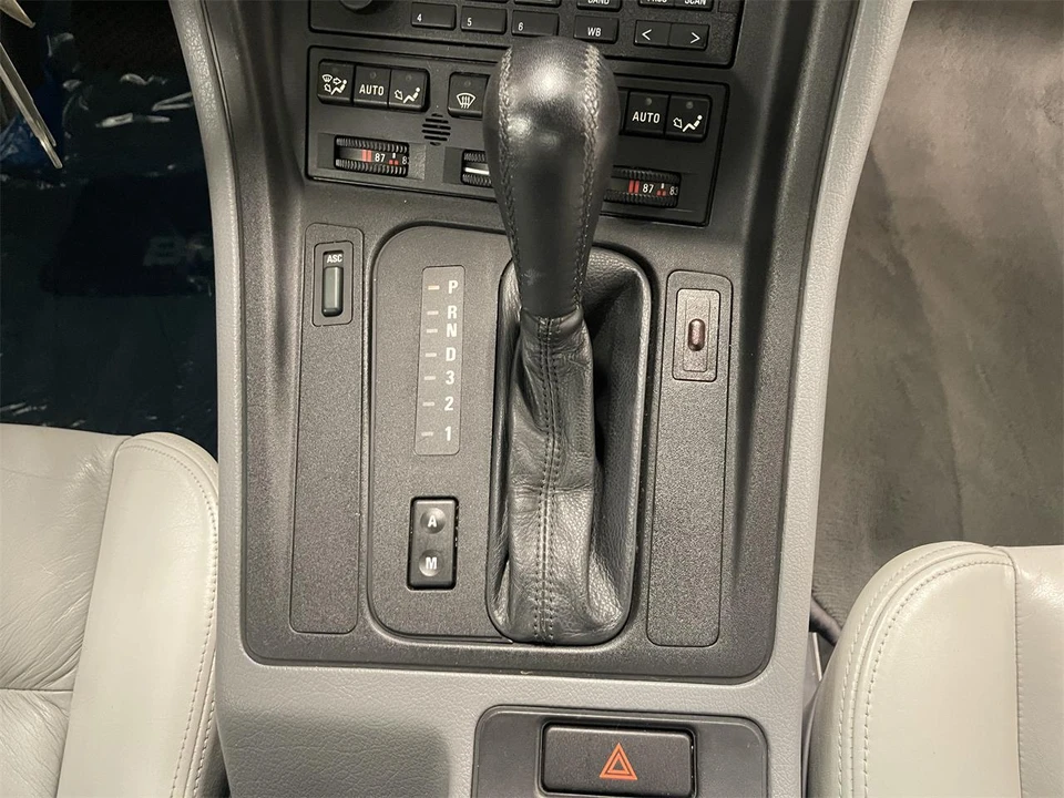 1991 BMW E31 8 Series - Image 19 of 27
