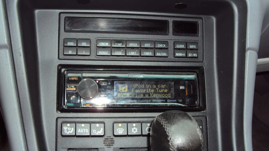 1991 BMW E31 850i & 850Ci - Image 7 of 9