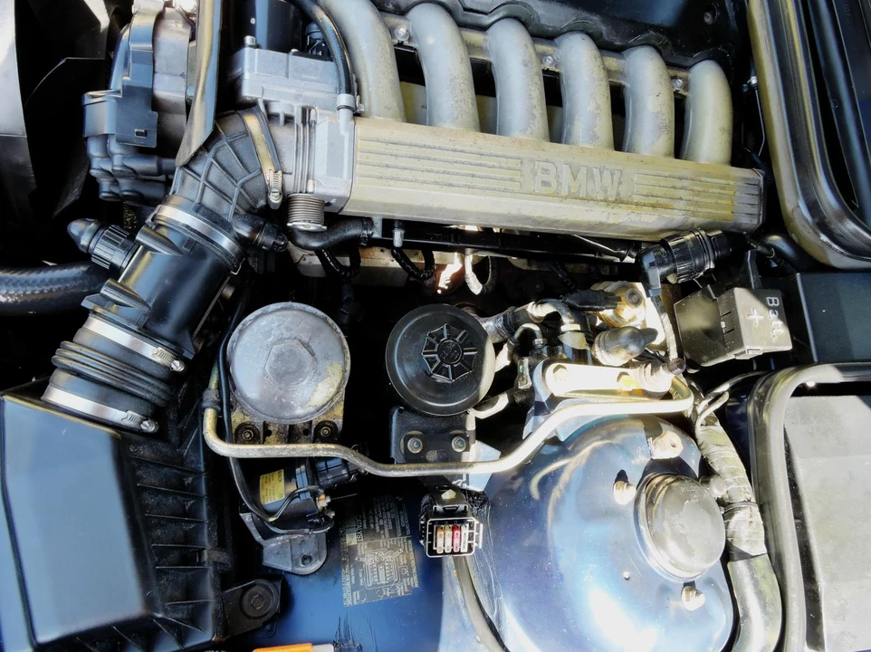 1991 BMW E31 850i & 850Ci - Image 29 of 31