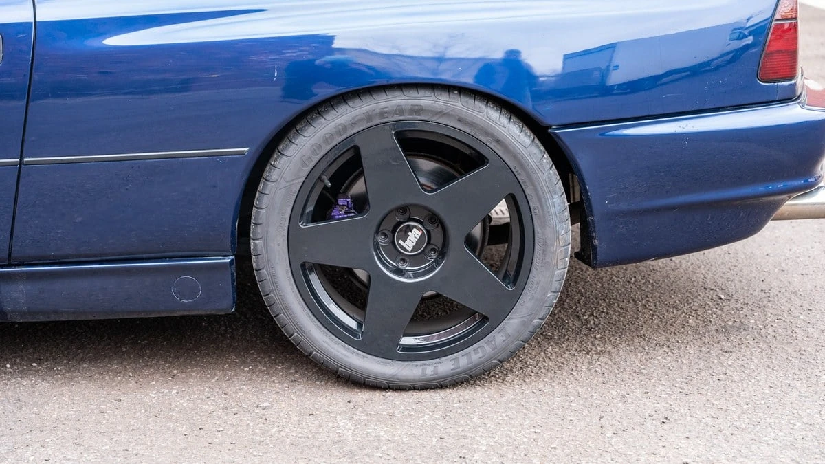 1991 BMW E31 850i & 850Ci - Image 9 of 30