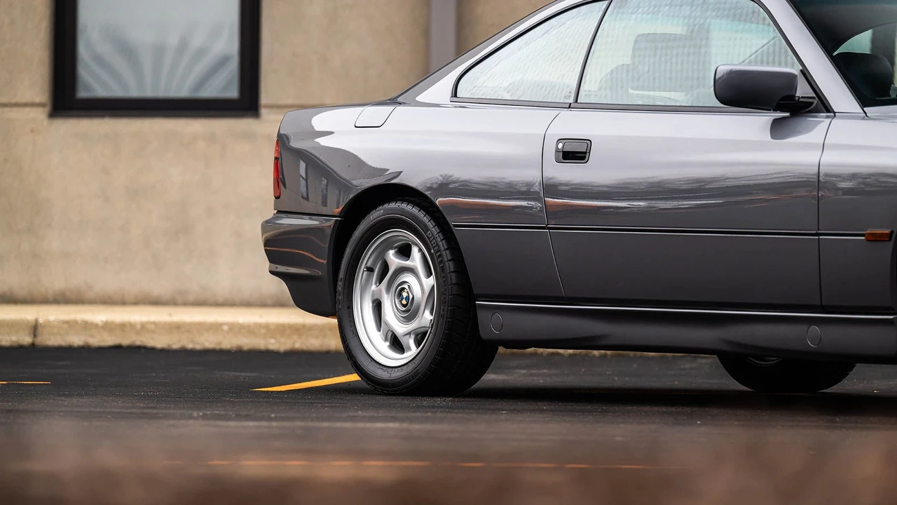 1991 BMW E31 850i & 850Ci - Image 30 of 31
