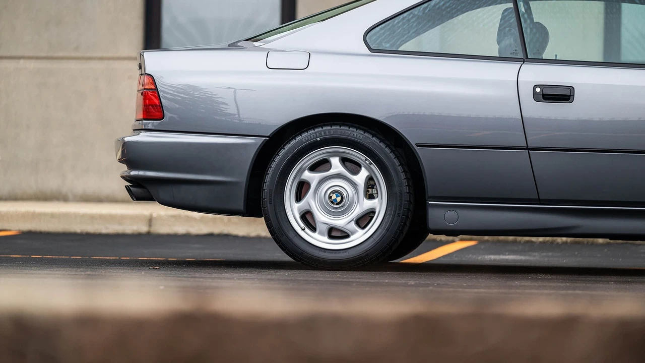 1991 BMW E31 850i & 850Ci - Image 25 of 31