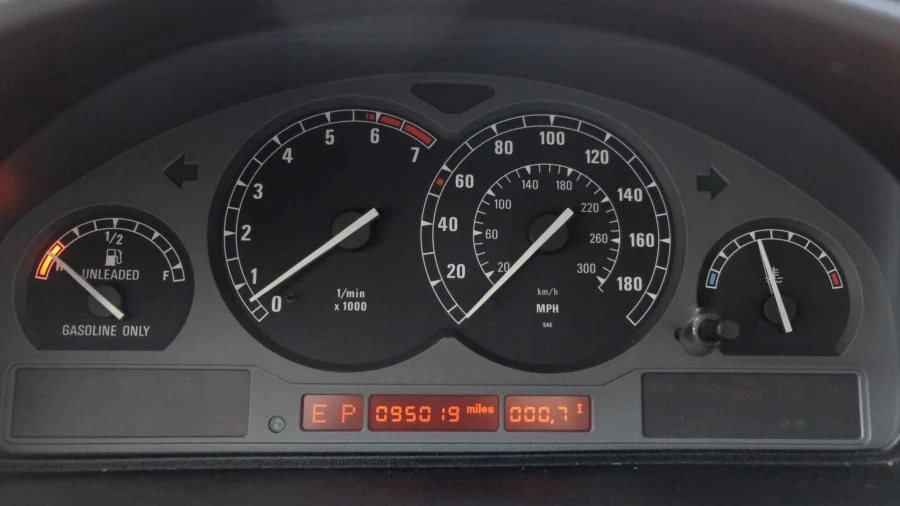 1991 BMW E31 850i & 850Ci - Image 10 of 15