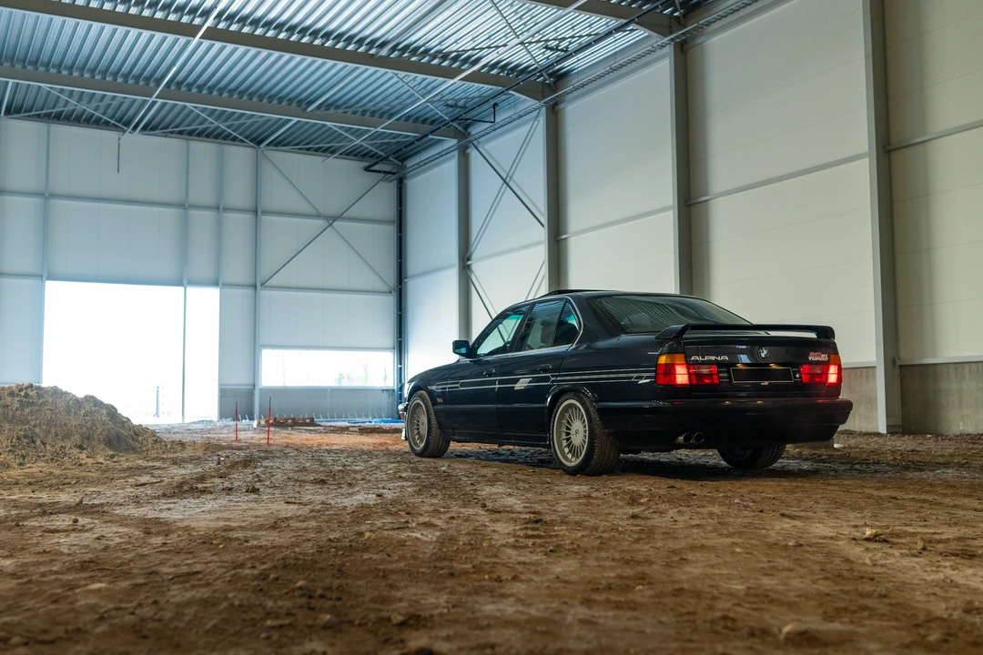 1991 BMW Alpina B10 - Image 18 of 31