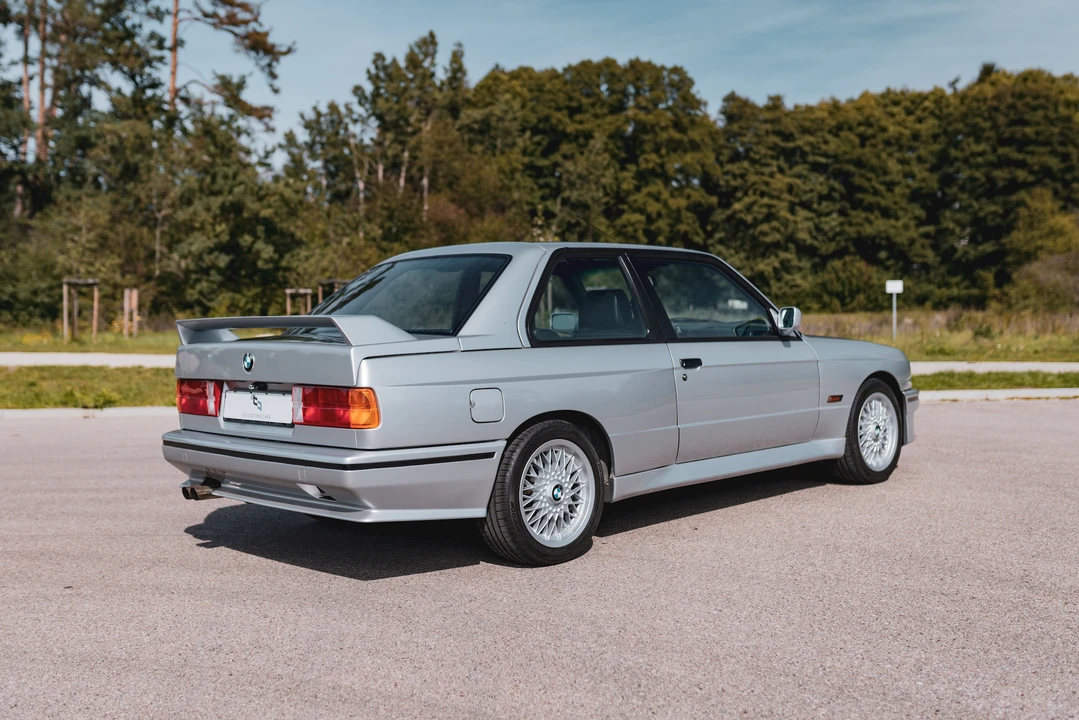 1991 BMW E30 M3 - Image 8 of 31