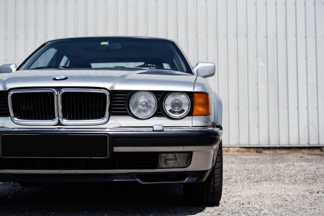 1991 BMW E32 7 Series - Image 25 of 31