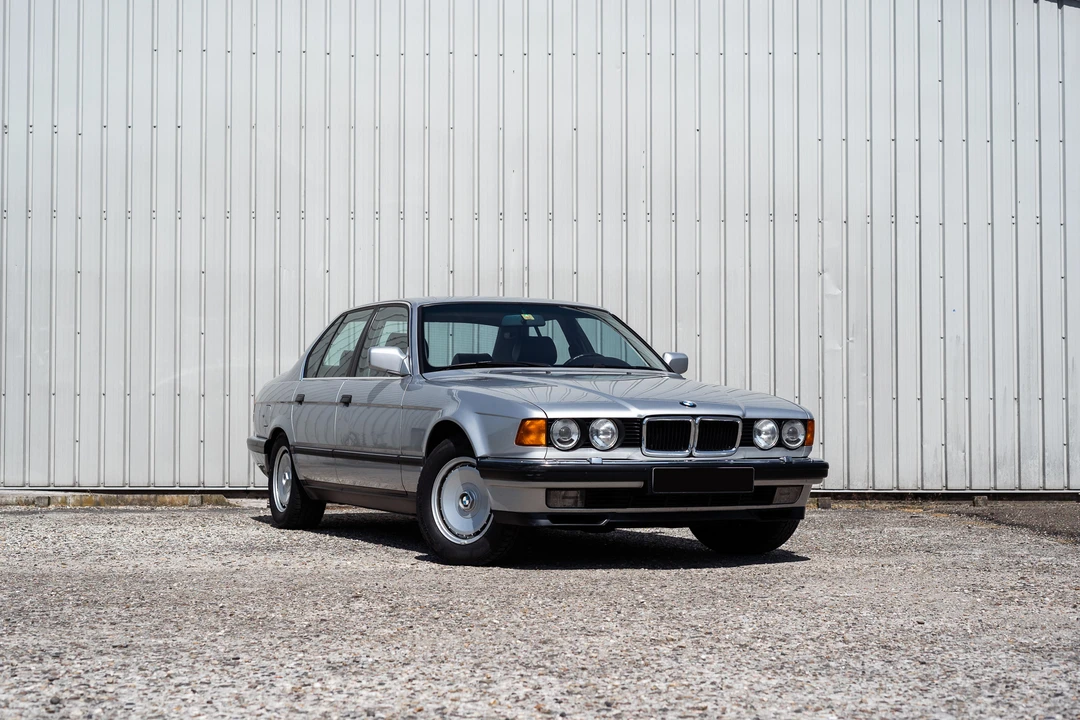 1991 BMW E32 7 Series - Image 4 of 31