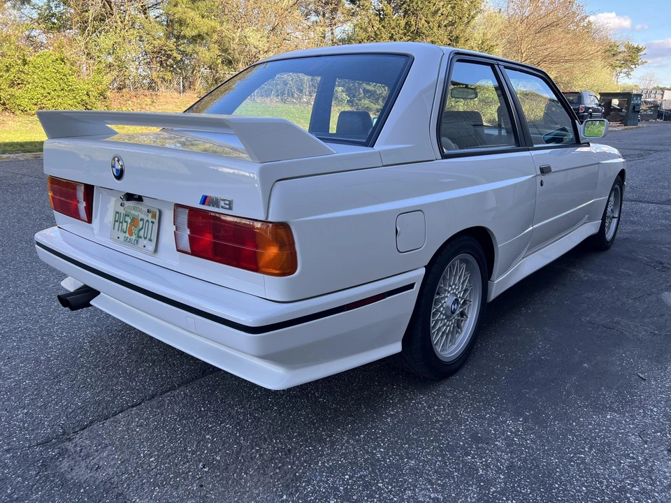 1991 BMW E30 M3 - Image 23 of 31