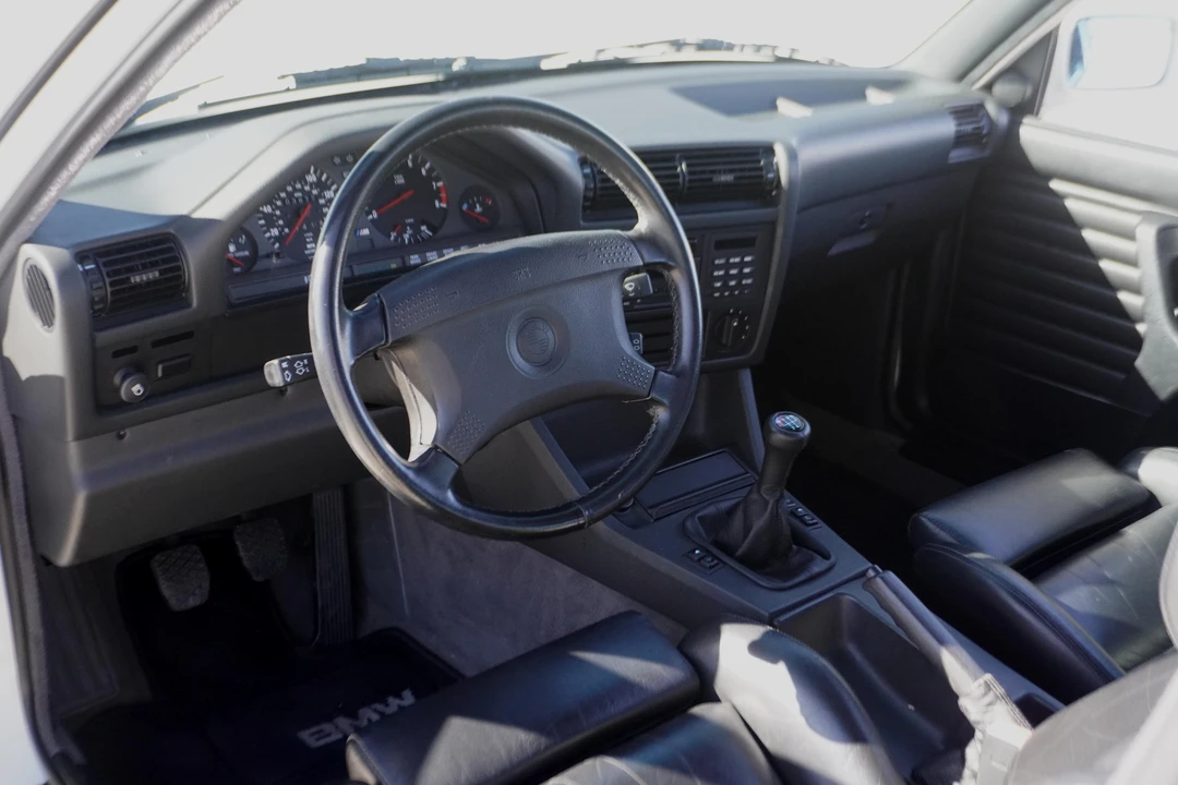 1991 BMW E30 M3 - Image 19 of 31