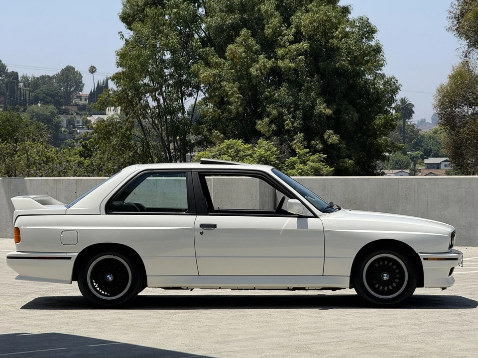 1991 BMW E30 M3 - Image 15 of 31