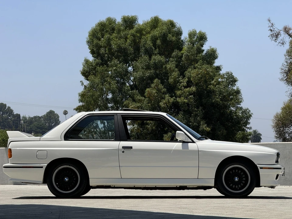 1991 BMW E30 M3 - Image 16 of 31