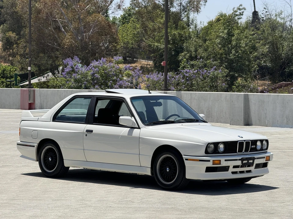 1991 BMW E30 M3 - Image 13 of 31