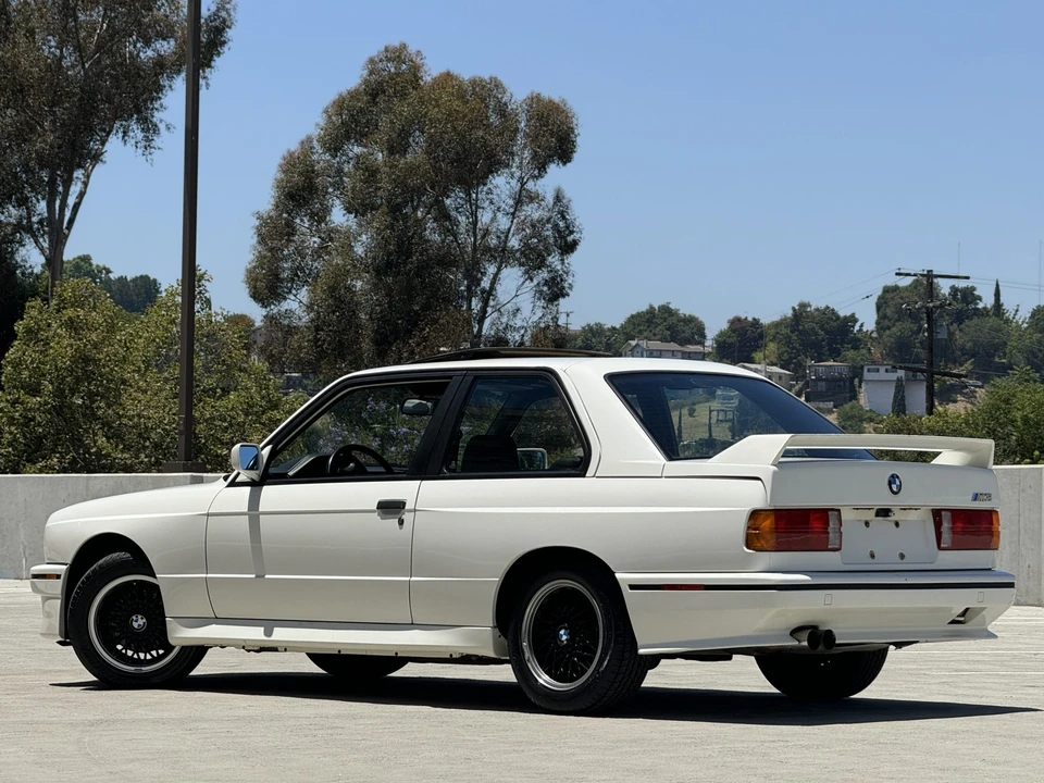 1991 BMW E30 M3 - Image 25 of 31