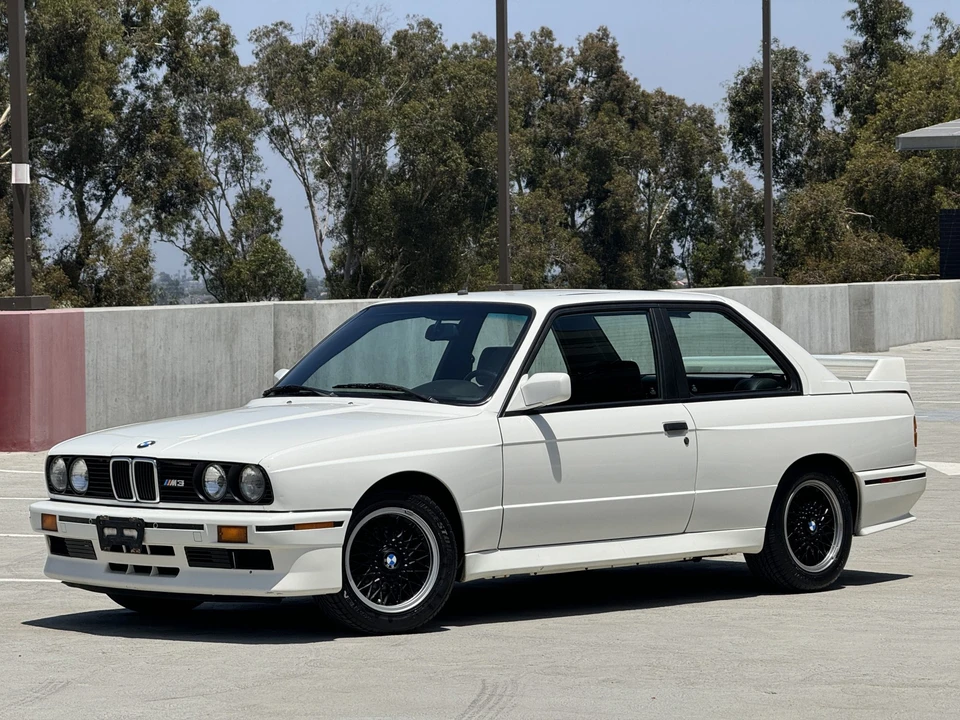 1991 BMW E30 M3 - Image 2 of 31