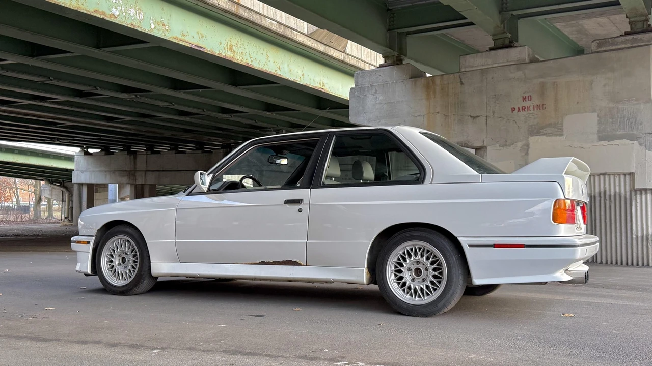 1991 BMW E30 M3 - Image 21 of 31