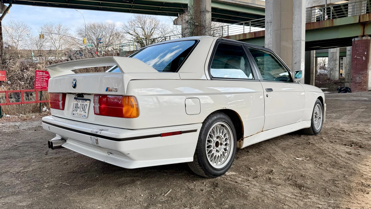 1991 BMW E30 M3 - Image 21 of 31