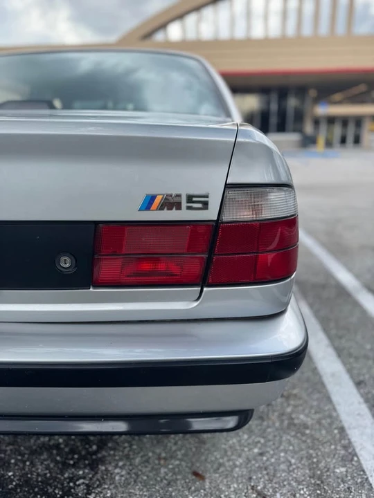 1991 BMW E34 M5 - Image 5 of 9