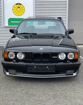 1991 BMW M5 Sedan 4D