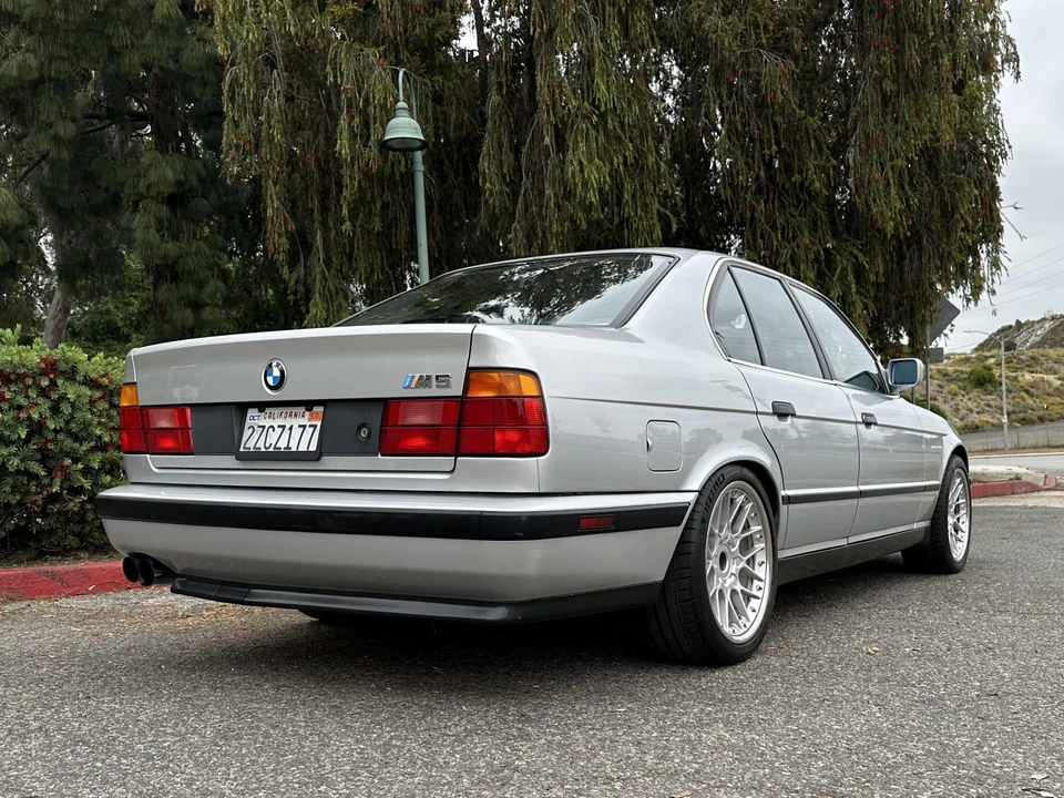 1991 BMW E34 M5 - Image 8 of 31