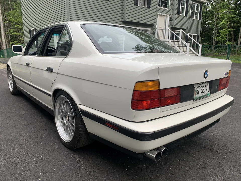 1991 BMW E34 M5 - Image 11 of 31