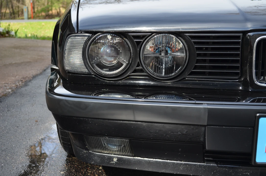 1991 BMW E34 M5 - Image 14 of 31