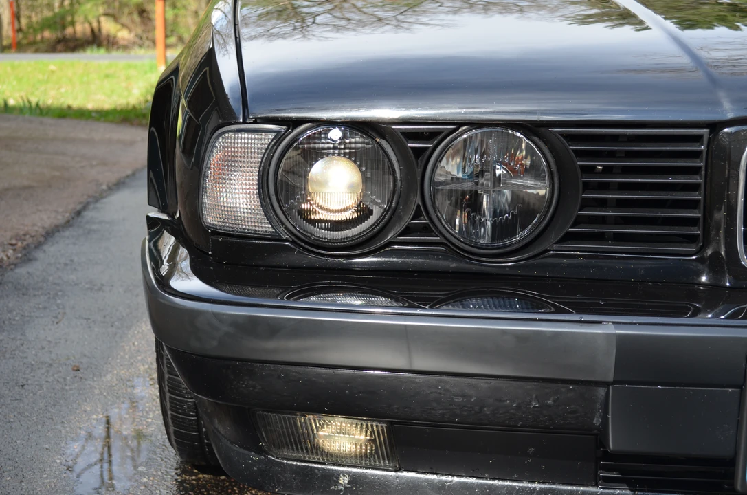 1991 BMW E34 M5 - Image 15 of 31