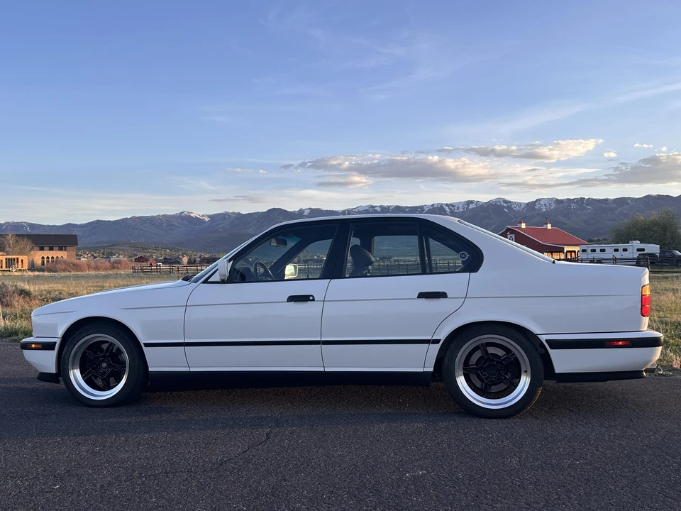 1991 BMW E34 M5 - Image 10 of 31