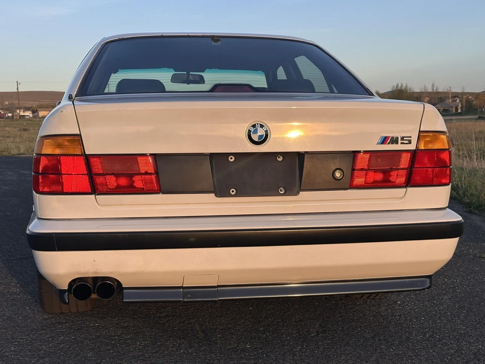 1991 BMW E34 M5 - Image 11 of 31