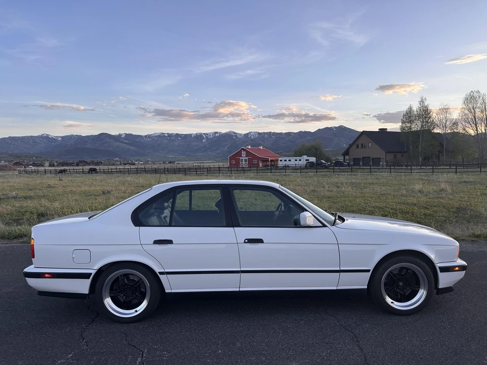 1991 BMW E34 M5 - Image 2 of 31