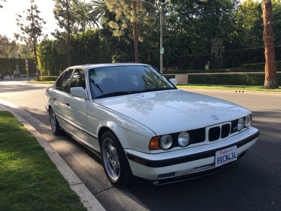 1991 BMW E34 M5 - Image 2 of 31