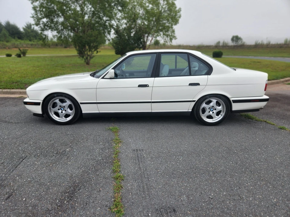 1991 BMW E34 M5 - Image 4 of 31