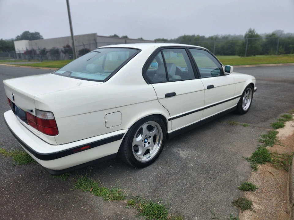 1991 BMW E34 M5 - Image 8 of 31