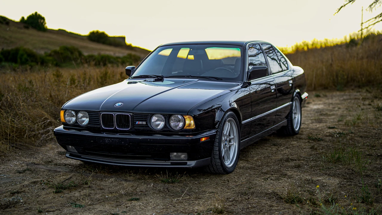 1991 BMW E34 M5 - Image 2 of 31