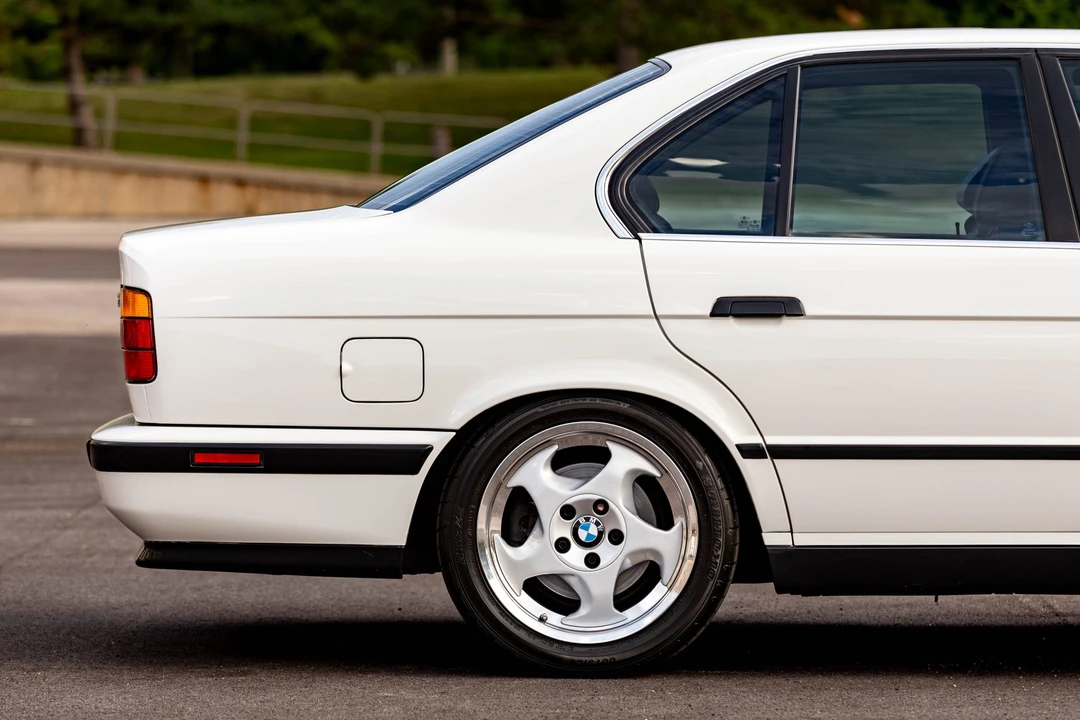 1991 BMW E34 M5 - Image 15 of 31