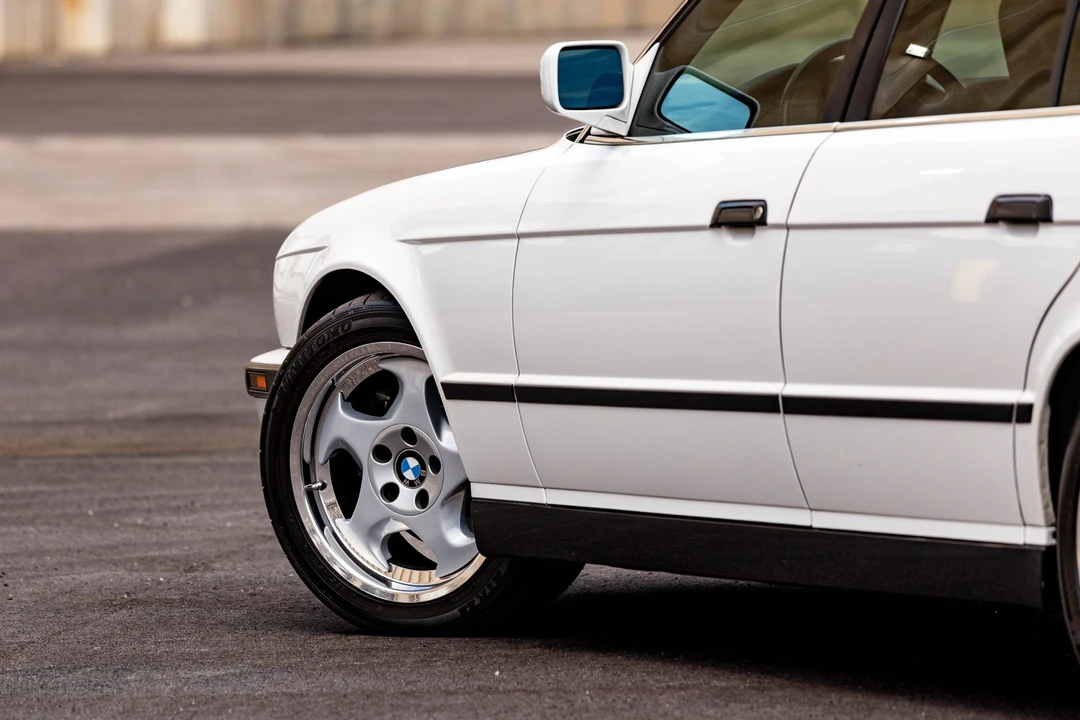 1991 BMW E34 M5 - Image 17 of 31