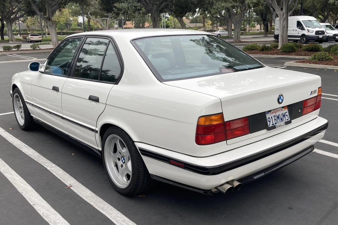1991 BMW E34 M5 - Image 17 of 31