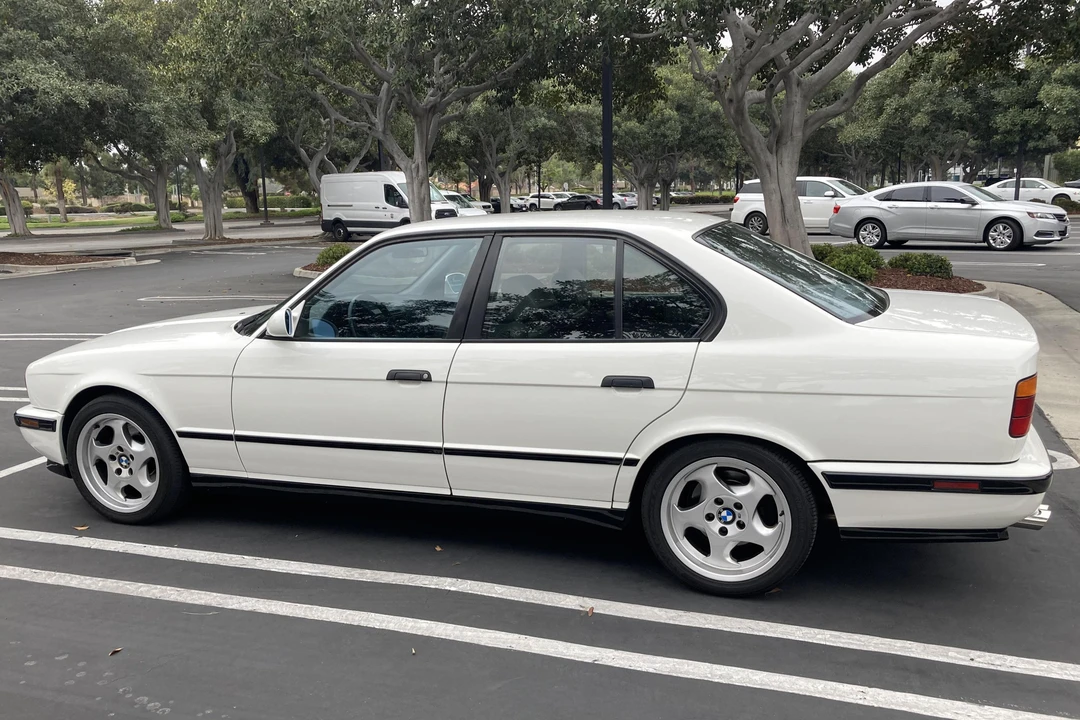 1991 BMW E34 M5 - Image 15 of 31