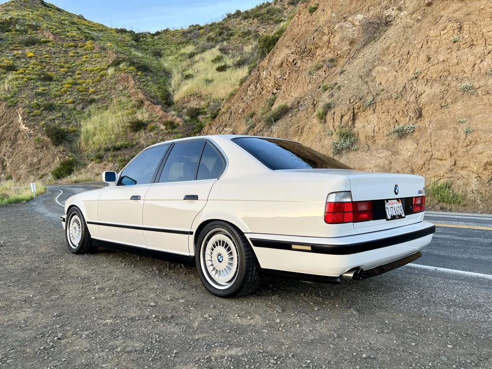 1991 BMW E34 M5 - Image 18 of 31