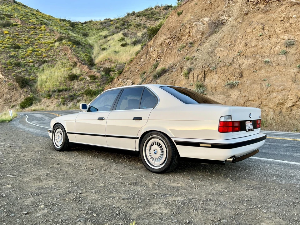 1991 BMW E34 M5 - Image 17 of 31